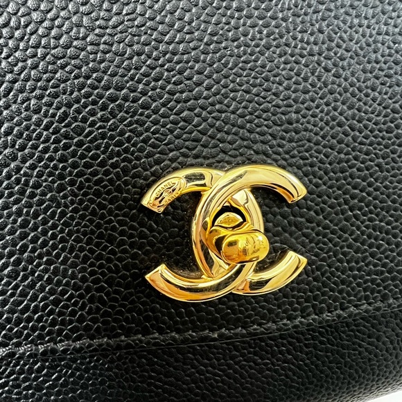 Authentic Chanel Cross Body Two Way Caviar Leather Black Bag - Picture 8 of 10